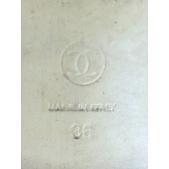 Coco CHANEL Cream Black Leather Ballet Flat Slip On Shoes Women's Size EU 36 - Picture 3 of 7